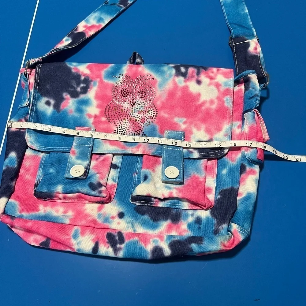 Undee Bandz Kid’s Messenger Bag. Excellent Condition.